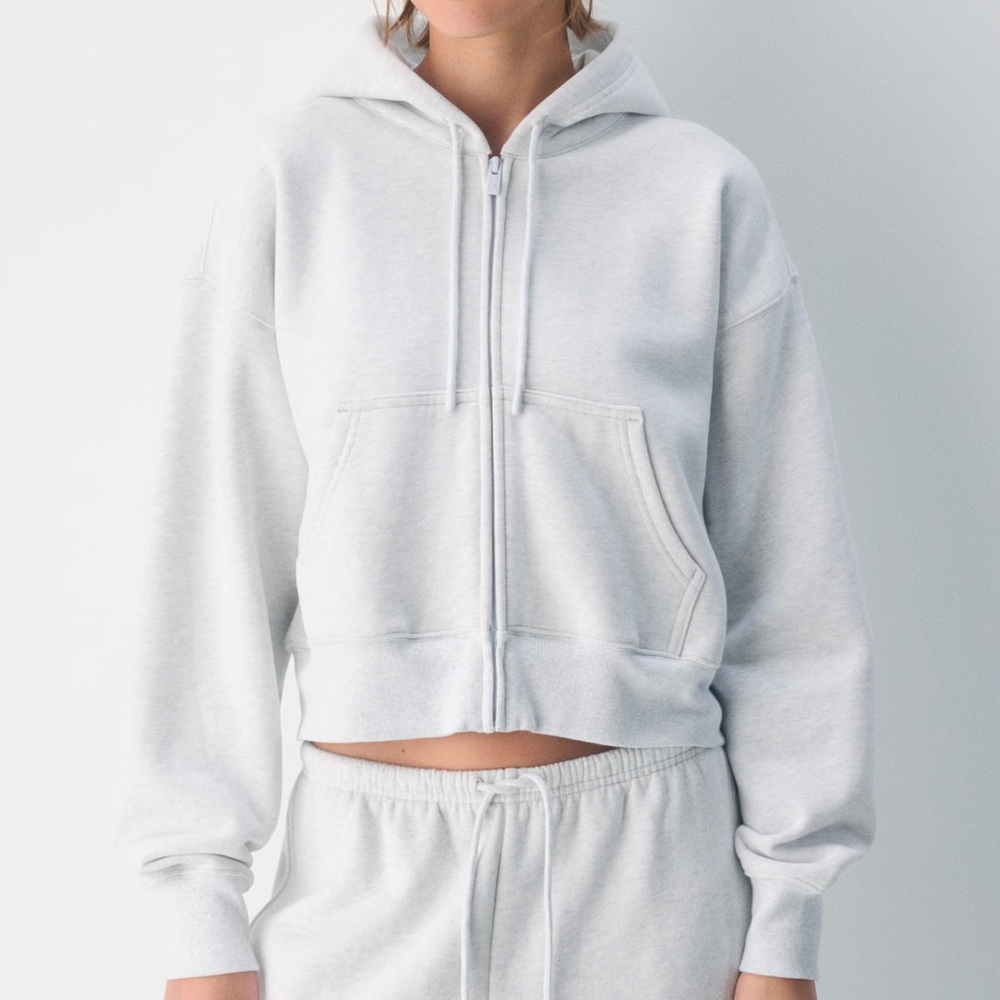 Aritzia Cozy Sweatfleece Boyfriend Zip Hoodie Cloud White– Size M